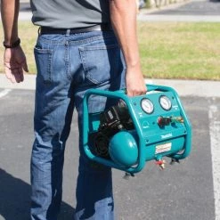 Makita AC001 - Compact Air Compressor - 23.1 Pounds -Generators & Compressors Sales 12 10